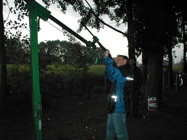 Knubben 04.jpg - Vogelstange einschießen.

